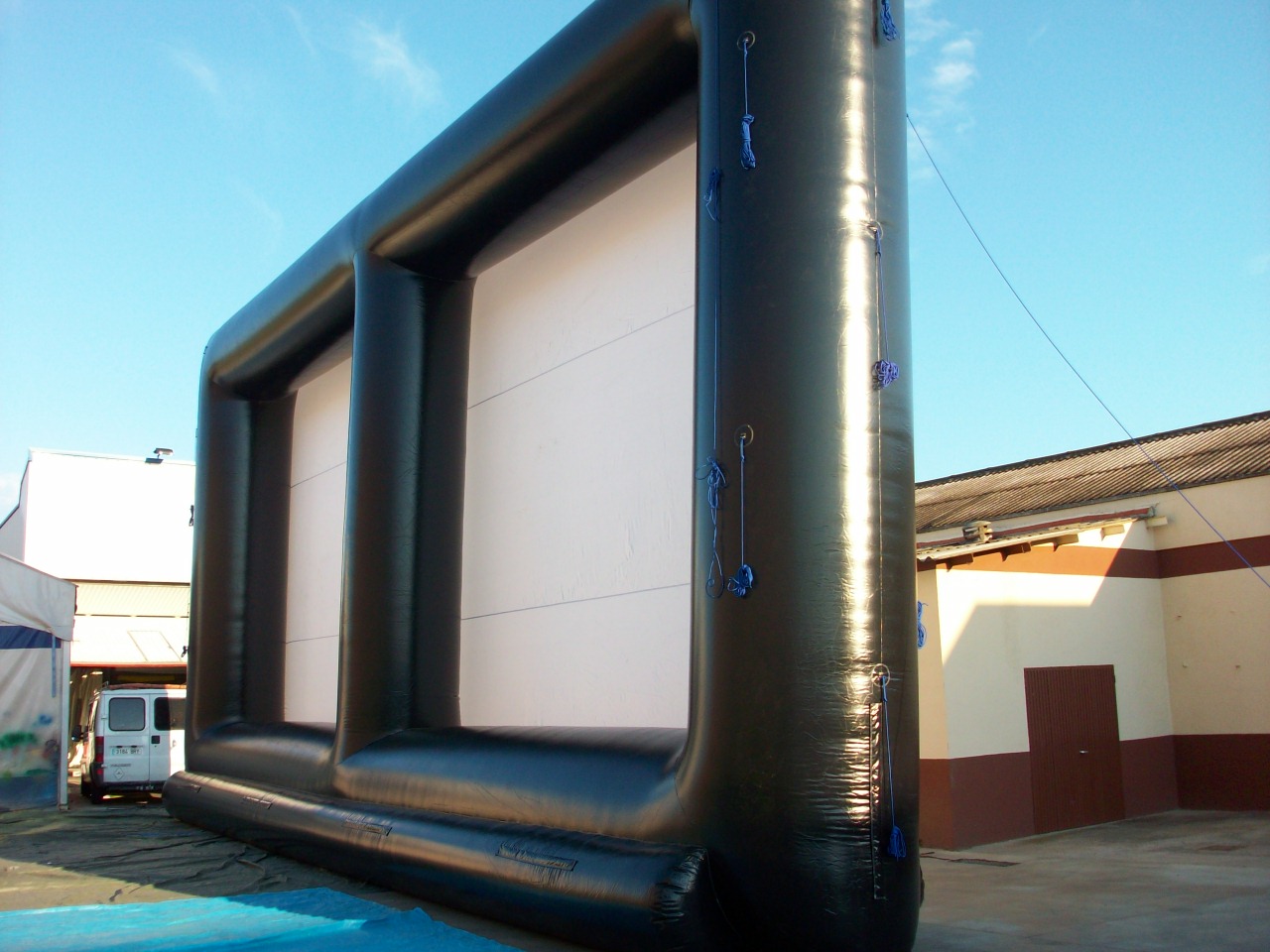 ecran gonflable, ecrans gonflables, video projection, cinema plein air